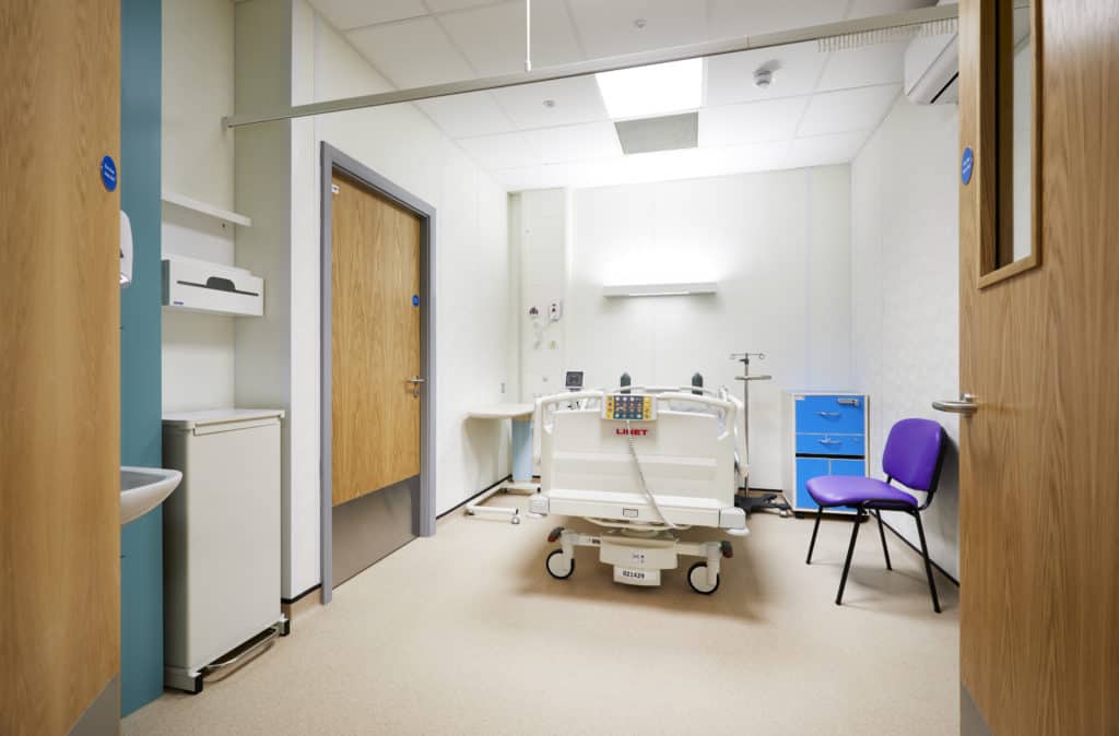 DORSET-HOSPITAL_HLA5297_HRp