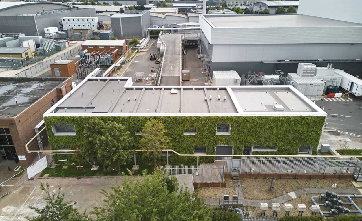 Een groen en levendig personeelsgebouw