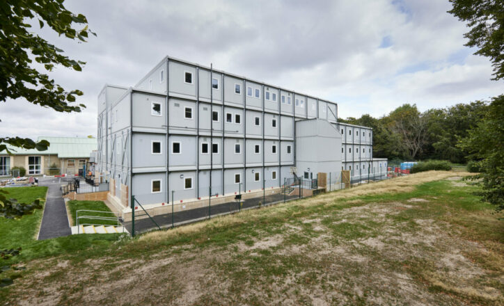 Huren of kopen? De juiste modulaire oplossing voor jouw school